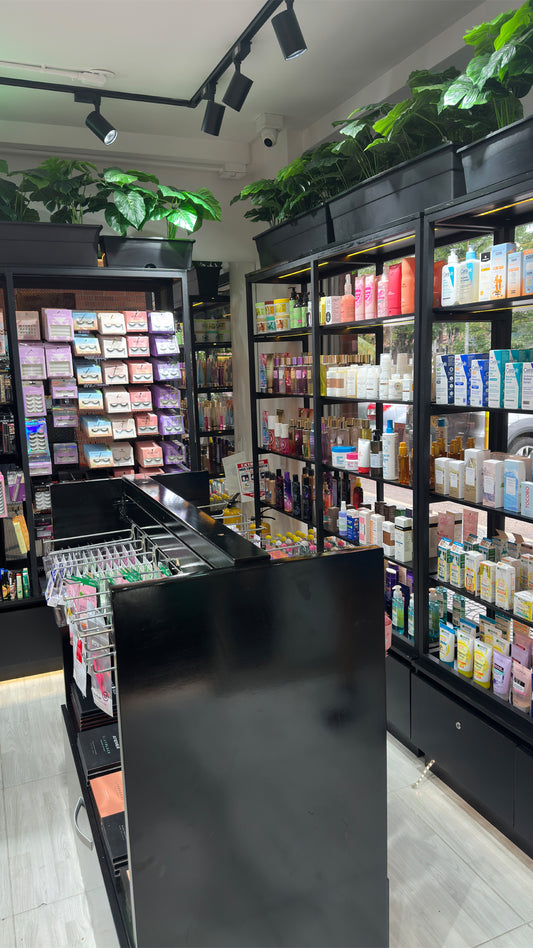 Tuwa The Beauty Shop