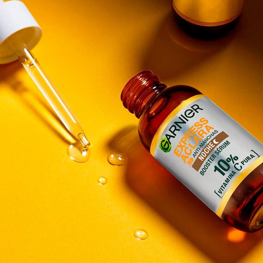 Booster Sérum Noche con 10% Vitamina C Pura Garnier (30 ml)